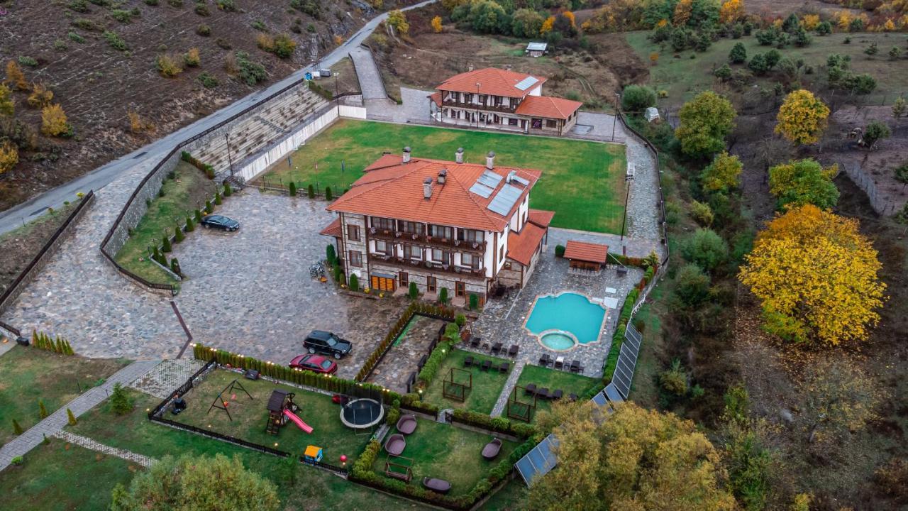 Mentor Resort Gaytaninovo Eksteriør billede