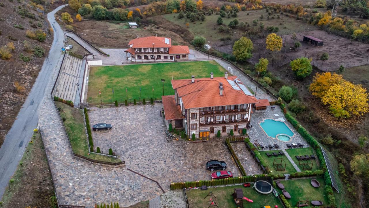 Mentor Resort Gaytaninovo Eksteriør billede